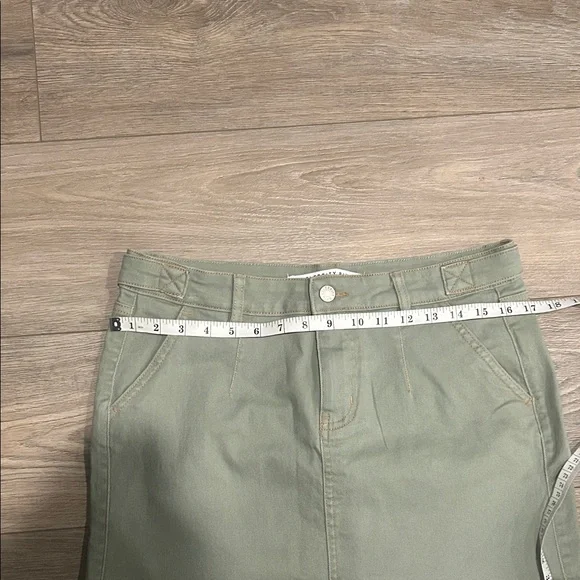 Celebrity Pink Sage Mini Jean Skirt Waist 30 - Picture 5 of 5